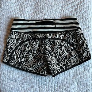 Lululemon Run Short